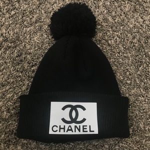Beanie with Glitter